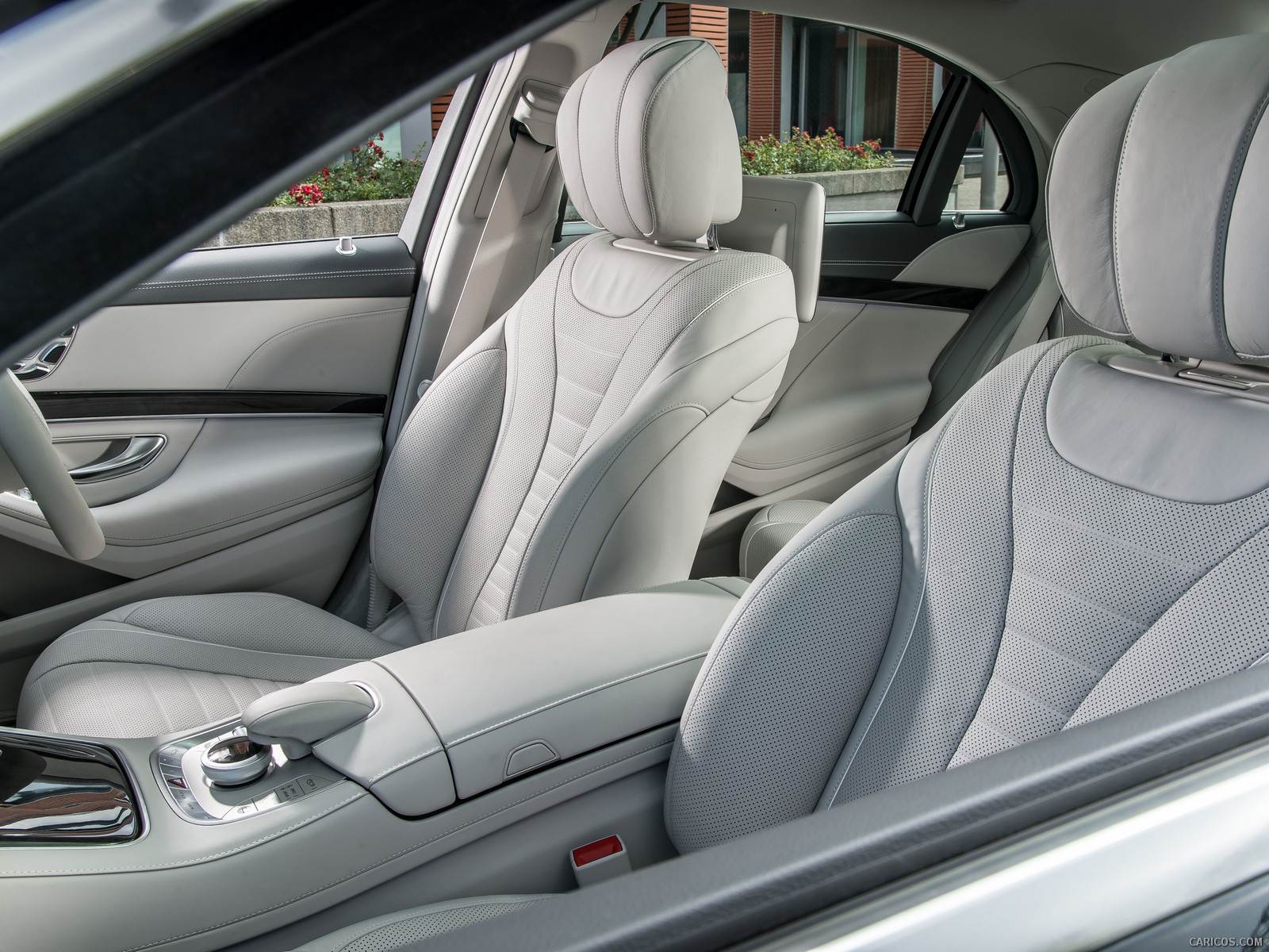 http://car.upload.ir/News/0207-Mercedes-Benz-s500-2014/14.jpg